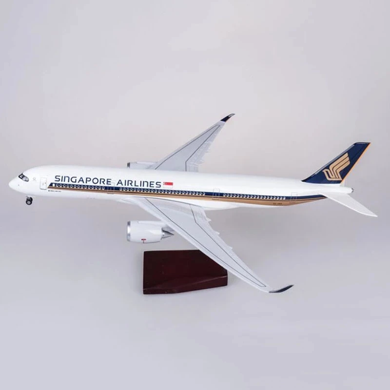 Singapore Airlines Airbus A350 Resin Model 47cm 3 Singapore Airlines Airbus A350 Resin Model 47cm - Image 3