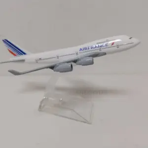 Air France B747 Die-Cast Model Airplane, 16cm 8 S810f524733cd4230a2c83d8e31989ab5T