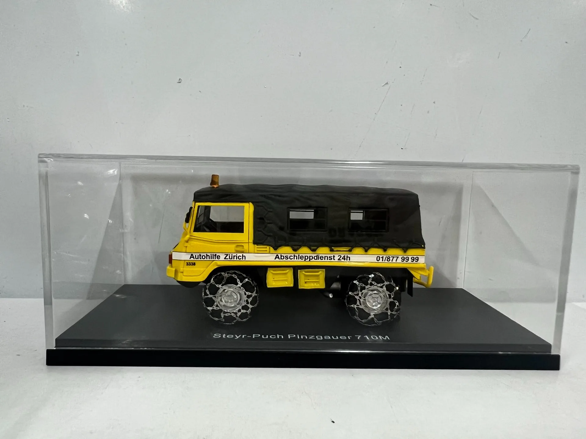 Rescue Off-road Vehicle Model 1:43 Resin Display 2 Rescue Off-road Vehicle Model 1:43 Resin Display - Image 2