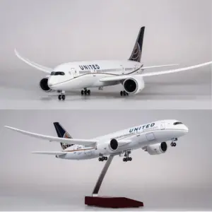B787 United Airlines Scale Model 43cm with LED 9 S8229ff367bf14cd3a26bfdb4234b00f0O 1