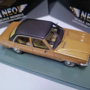 Vintage Opel Commodore 1:43 Diecast Model 9 S8280388ce8024d2a88070c79406e51932