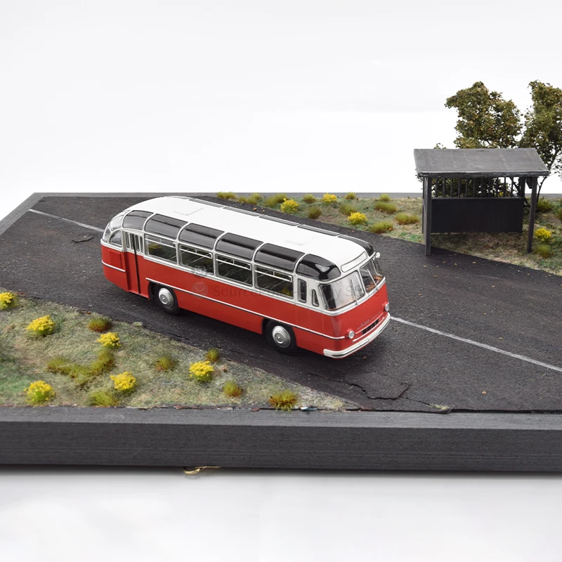 Soviet Laz-695 Bus Model for Collectors 5 Soviet Laz-695 Bus Model for Collectors - Image 5