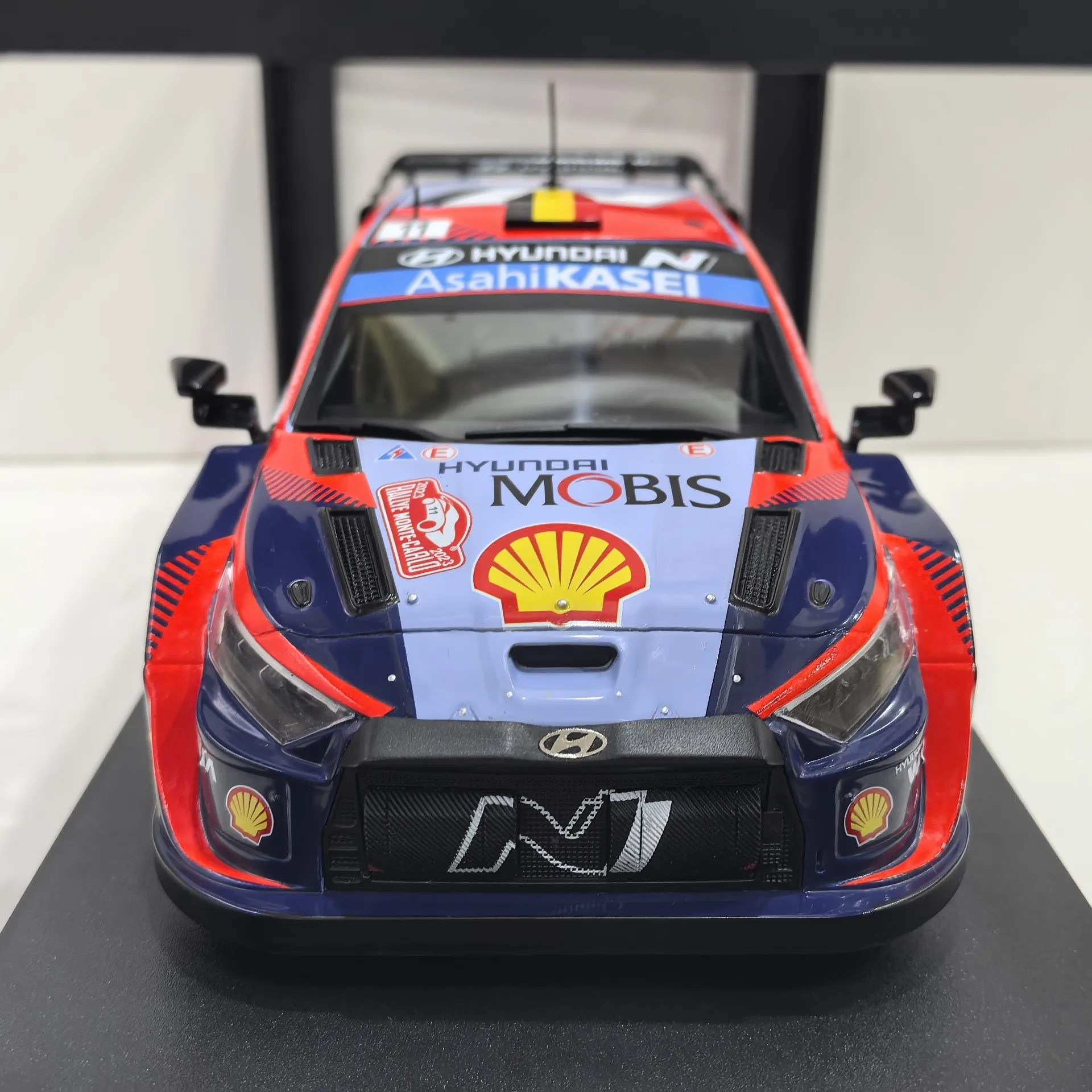 Flawed 1:18 Hyundai I20 N WRC #11 Diecast Model 4 Flawed 1:18 Hyundai I20 N WRC #11 Diecast Model - Image 4