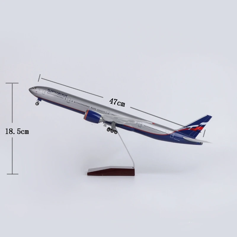 Boeing 777 Diecast Model with Lighting 4 Boeing 777 Diecast Model with Lighting - Image 4