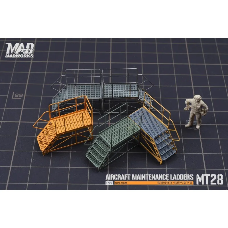 MADWORKS MT28 Aircraft Maintenance Ladder 2 MADWORKS MT28 Aircraft Maintenance Ladder - Image 2