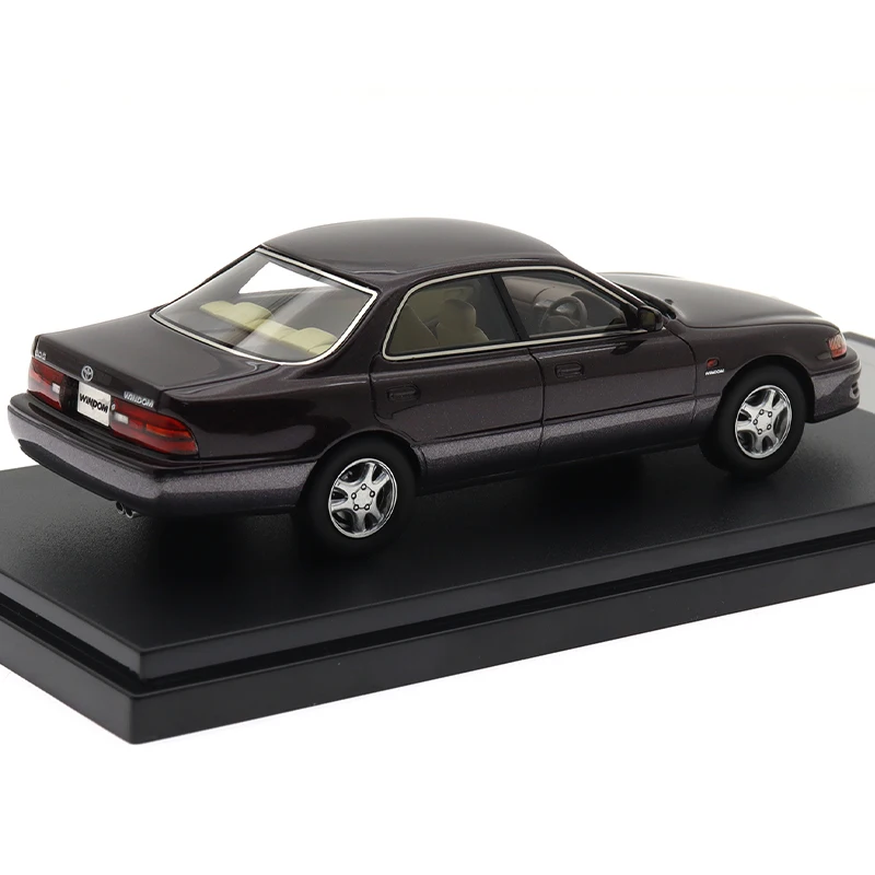 1:43 Toyota Windom 3.0G Resin Model 4 1:43 Toyota Windom 3.0G Resin Model - Image 4