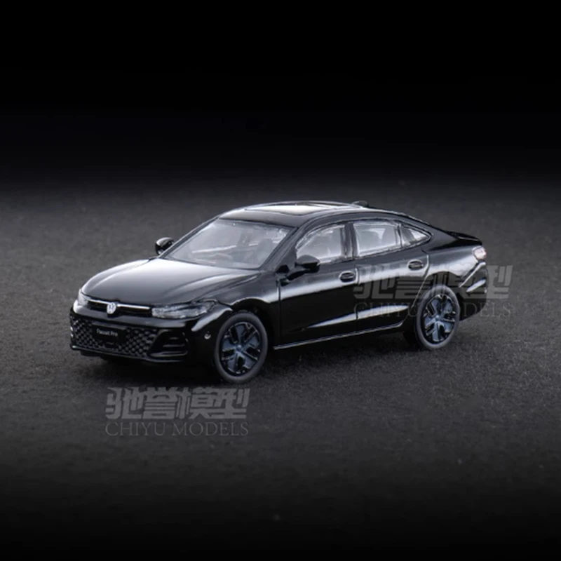 1/64 Scale Black Diecast Sedan Model 4 1/64 Scale Black Diecast Sedan Model - Image 4