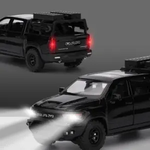 1:32 Scale Alloy RV Model with Sound and Light 11 S87d77389f3c04bfea371ff3a9ace539ci