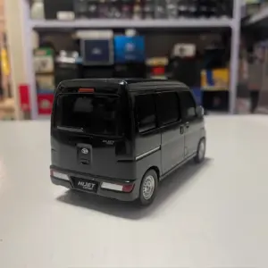 S8823779413104e40bb1d1c5095799ac7n