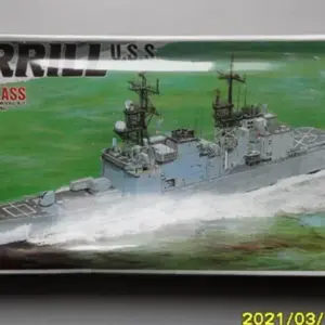 U.S. Navy Warships 1:700 Scale Model Kit 19 S88551bc388894e56b1d430dda9235cc1P