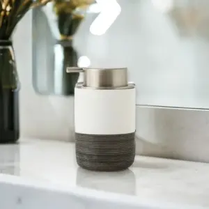 S887bc6b599d0465a8b37d661b10c3b75R