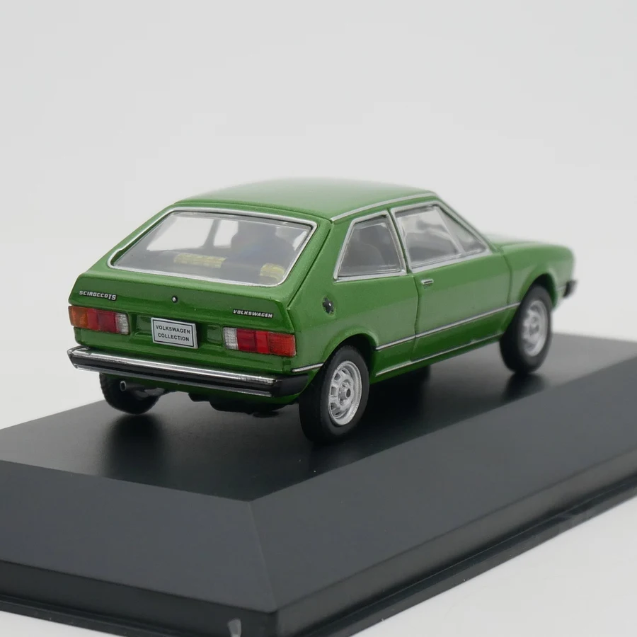 Vintage Green Volkswagen Scirocco TS 1974 Model 4 Vintage Green Volkswagen Scirocco TS 1974 Model - Image 4