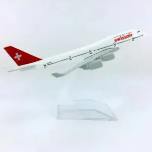Swissair Boeing 747 Model 1/400 Scale 10 S8974d82def2c447480d93f9acce9b83fr