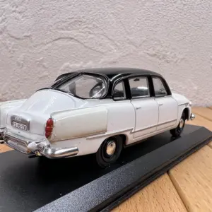 Vintage TATRA 603-1 Diecast Model 1:43 Scale 7 S8ac756e2931a47dd8964e91b5fa7a4d5s