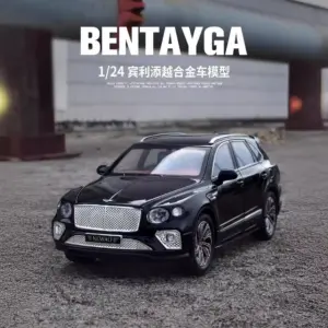 Green Bentley Bentayga 1:24 Diecast Model 12 S8b78792737d04fe8aab10d9f5938b888d