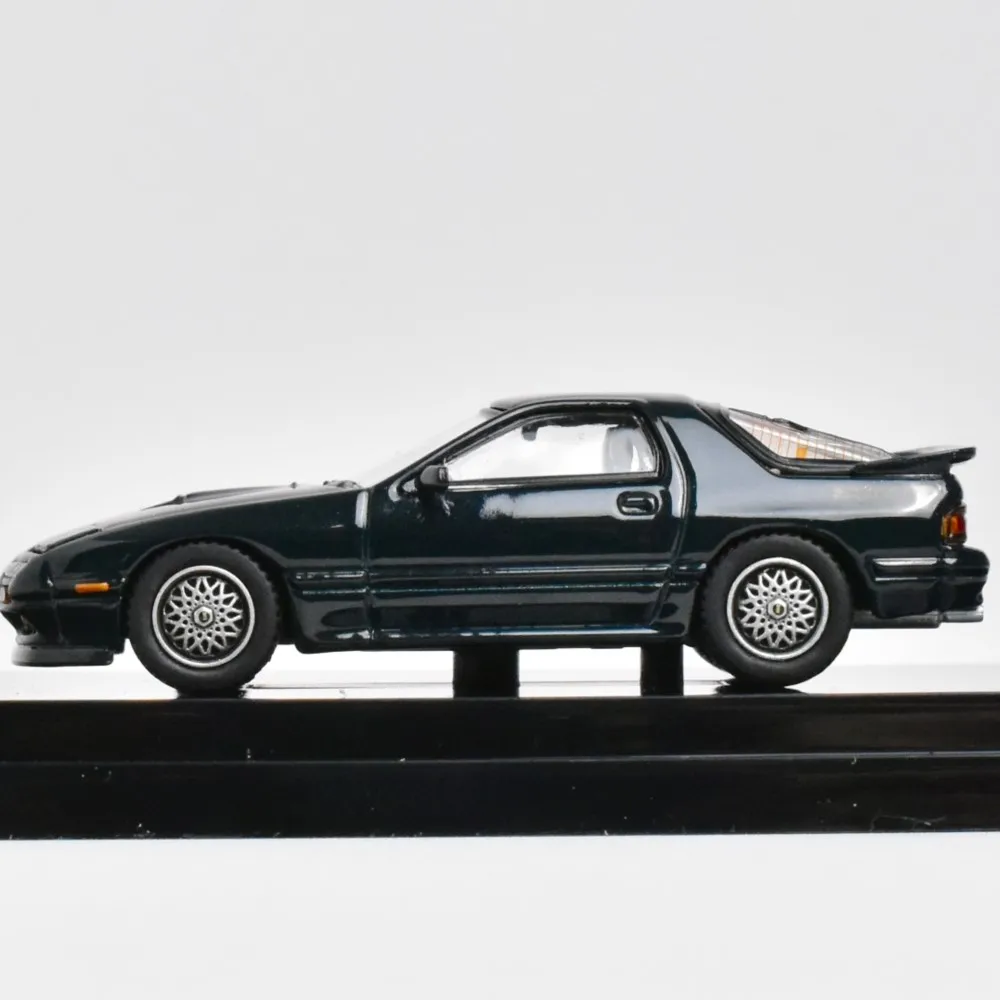 Mazda Infini 1:64 Diecast Model in White 2 Mazda Infini 1:64 Diecast Model in White - Image 2