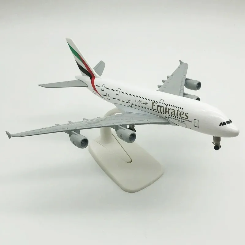 20cm Realistic Airbus A380 Model Aircraft 5 20cm Realistic Airbus A380 Model Aircraft - Image 5