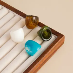 S8c9b983245db4d1193d684a43bd5de28M