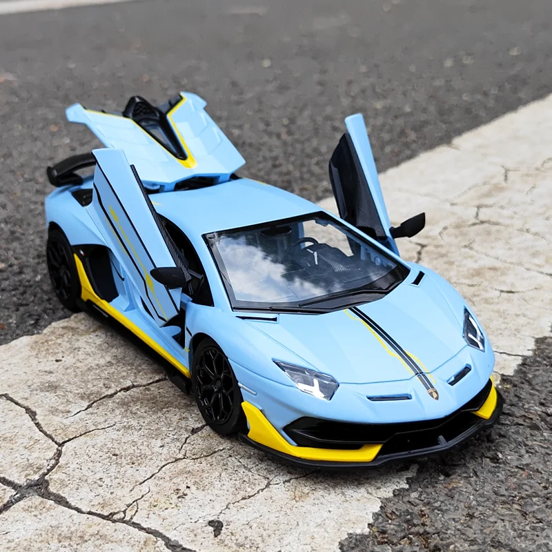 1/24 Lamborghini Aventador SVJ Diecast Model 7 1/24 Lamborghini Aventador SVJ Diecast Model - Image 7