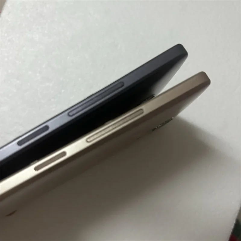 Lenovo Phab2 Back Cover Metal Finish 3 Lenovo Phab2 Back Cover Metal Finish - Image 3