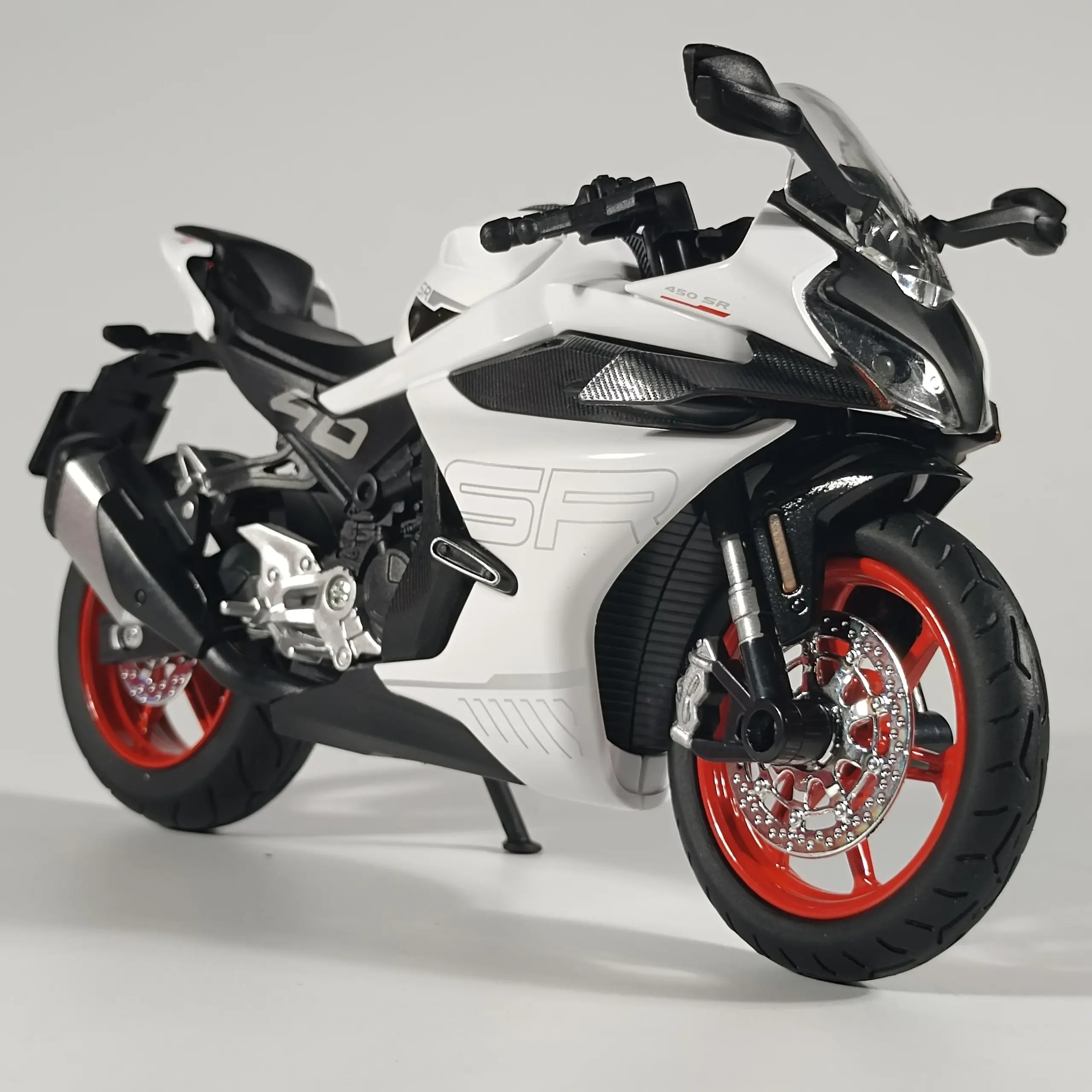 1:12 CFMOTO 450SR Race Replica Diecast Model 6 1:12 CFMOTO 450SR Race Replica Diecast Model - Image 6