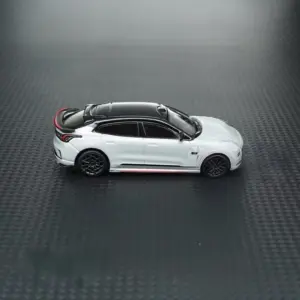 ZEEKR 001 FR 1:64 Diecast Model in White 14 S8eea89609c0744f19130bce2f12bb154z