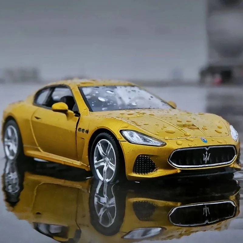 1:36 Maserati Gran Turismo MC Diecast Model 2 1:36 Maserati Gran Turismo MC Diecast Model - Image 2
