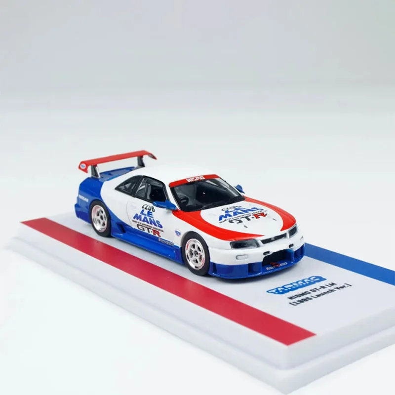 NISMO GTR LM 1:64 Diecast Model Car 3 NISMO GTR LM 1:64 Diecast Model Car - Image 3