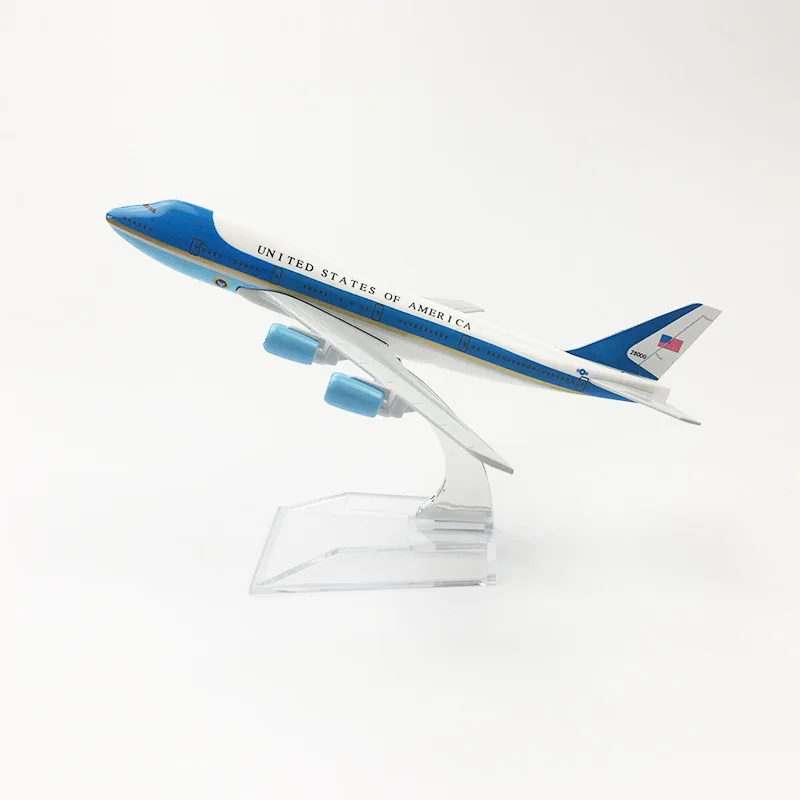 Air Force One B747 Diecast Model 16cm Collectible 2 Air Force One B747 Diecast Model 16cm Collectible - Image 2