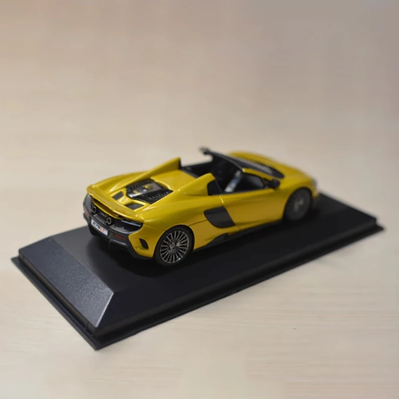 McLaren 675LT Spider Resin Model 1:43 Scale 5 McLaren 675LT Spider Resin Model 1:43 Scale - Image 5