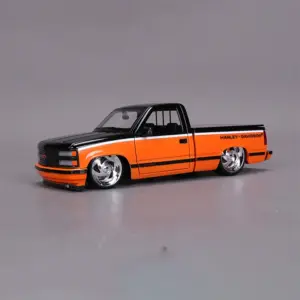 1:24 Toyota Tacoma TRD Pro Die-Cast Model 7 S92609d923cf744bd87756866bd8e580do