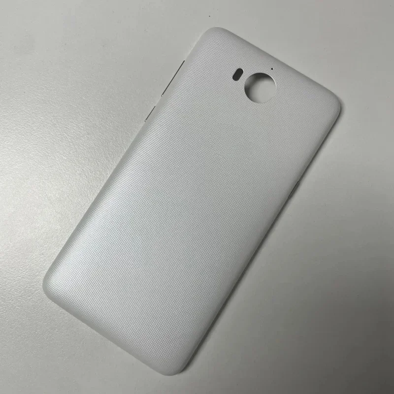 Huawei Y6 2017 Rear Battery Cover in Gold, White, Gray 9 Huawei Y6 2017 Rear Battery Cover in Gold, White, Gray - Image 9