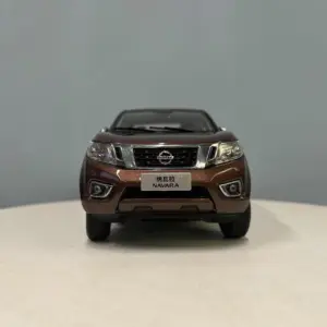 1:18 Nissan Navara Pickup Model in Metallic Brown 11 S92e74422347e4ab0a2fde90b4a880d65X