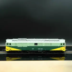 PKP SU46-018 Model Train Replica 1:87 Scale 9 S930fb091e7af4fc780e85d471804c309Q