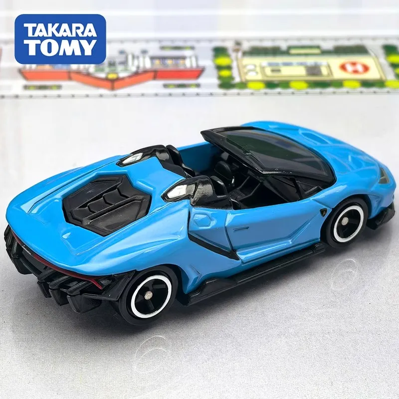Lamborghini Centenario Roadster 1:64 Diecast Model 5 Lamborghini Centenario Roadster 1:64 Diecast Model - Image 5