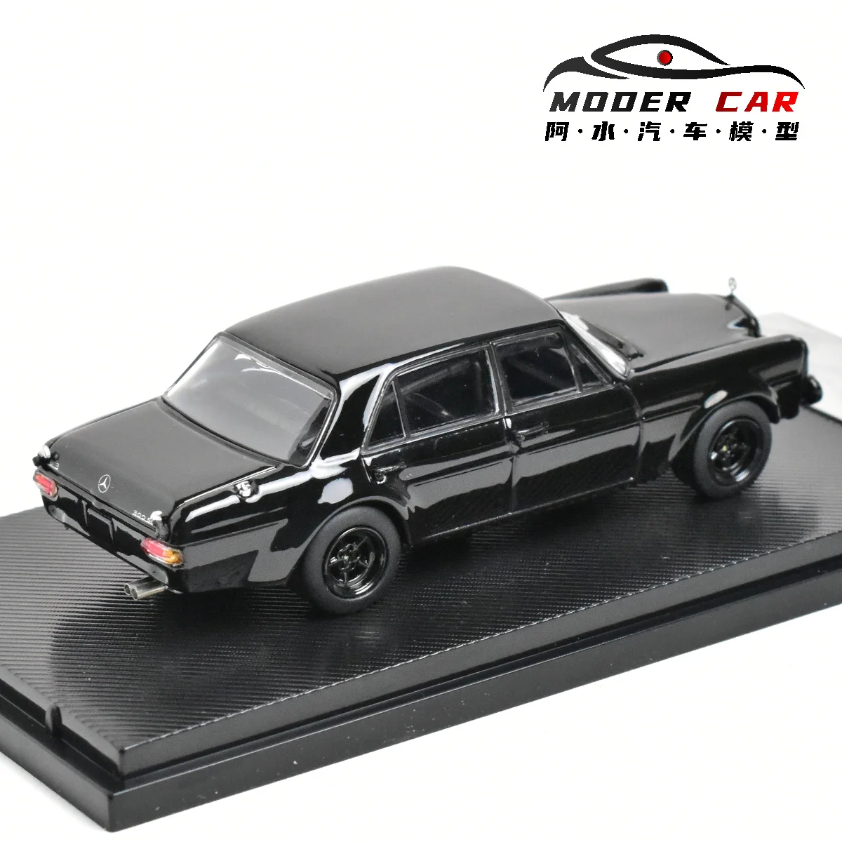 Liberty64 Mercedes-Benz 300SEL Diecast Model 4 Liberty64 Mercedes-Benz 300SEL Diecast Model - Image 4
