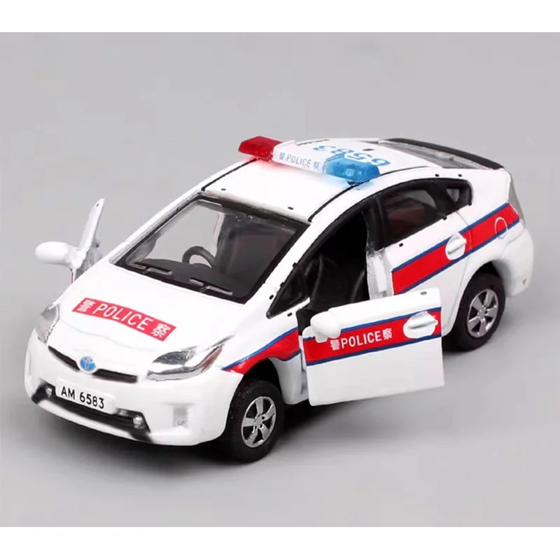 1:64 Scale Diecast Police Car Model 4 1:64 Scale Diecast Police Car Model - Image 4