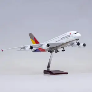 Asiana Airlines Airbus A380 Model 1:130 9 S941d261d7eb44bacbedabdf0188a54a0f