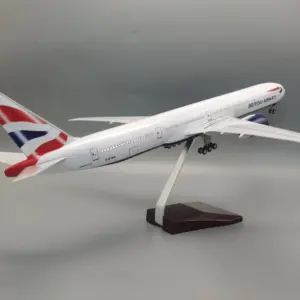 British Airways 47cm Resin Aircraft Model with LED Lighting 10 S946bf42bd0154b77bebbf7d6595bc772J