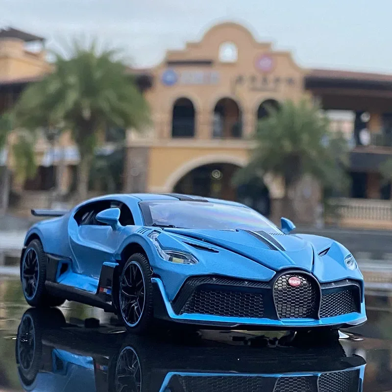 1:32 Alloy Bugatti Divo Model Collectible 10 1:32 Alloy Bugatti Divo Model Collectible - Image 10