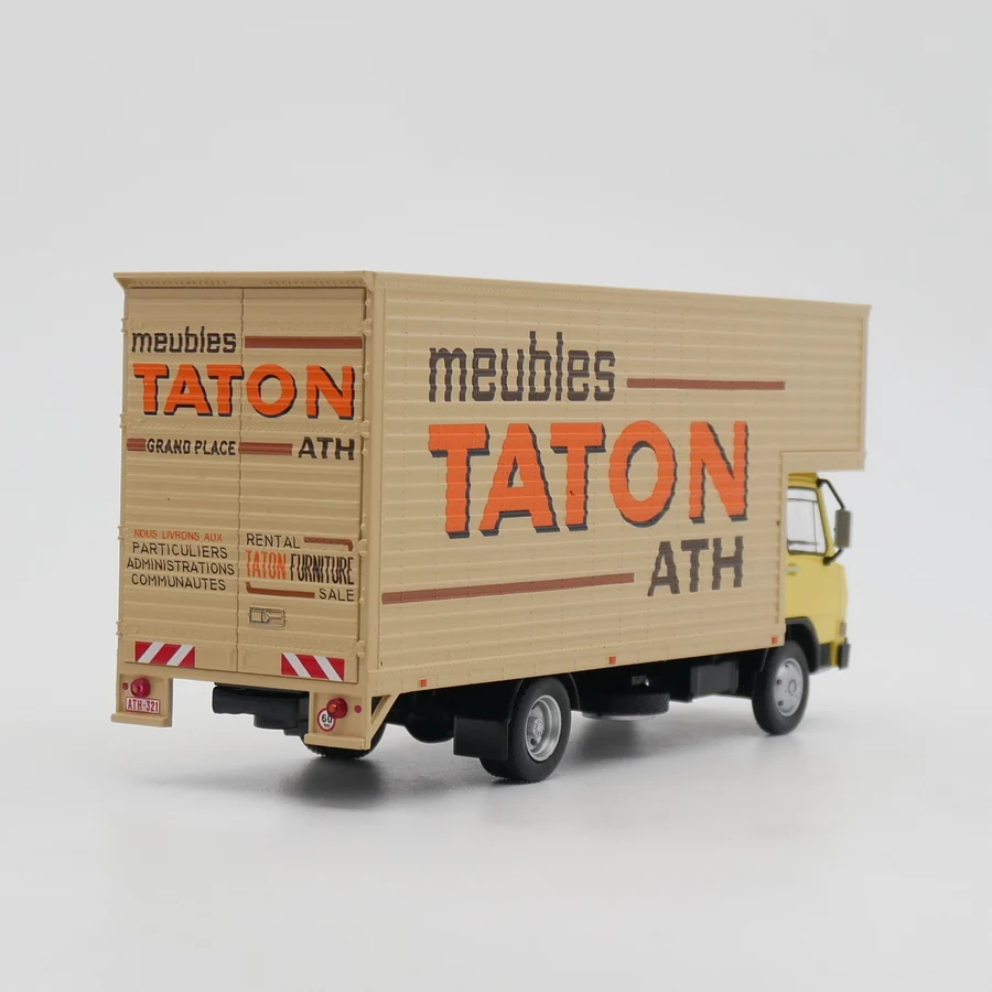 Vintage Berliet 560K Model Truck 1:43 Scale 4 Vintage Berliet 560K Model Truck 1:43 Scale - Image 4