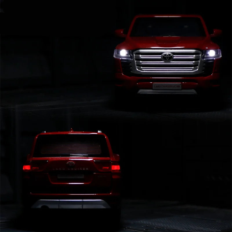 White Diecast Toyota Land Cruiser LC300 Model 1:32 4 White Diecast Toyota Land Cruiser LC300 Model 1:32 - Image 4