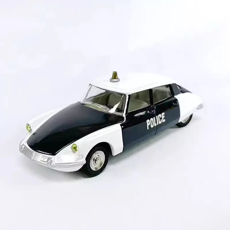 Vintage Citroën DS 19 Police Car 1:43 Scale 3 Vintage Citroën DS 19 Police Car 1:43 Scale - Image 3