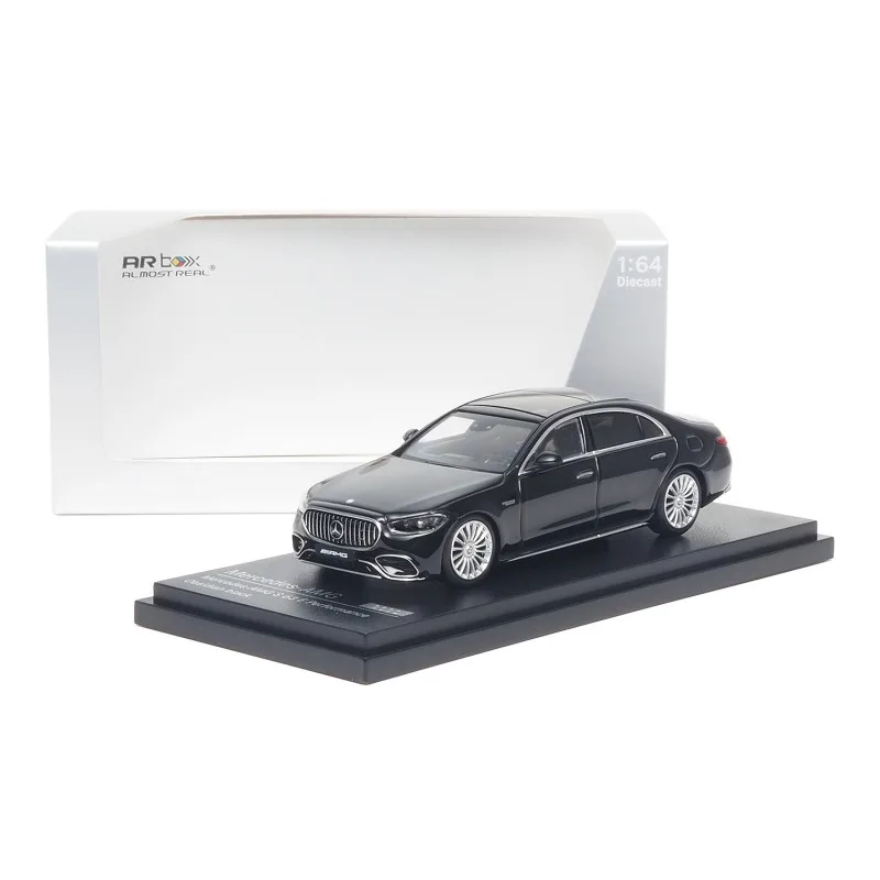 Mercedes-AMG S 63 E Performance 1:64 Diecast Model in Silver 4 Mercedes-AMG S 63 E Performance 1:64 Diecast Model in Silver - Image 4