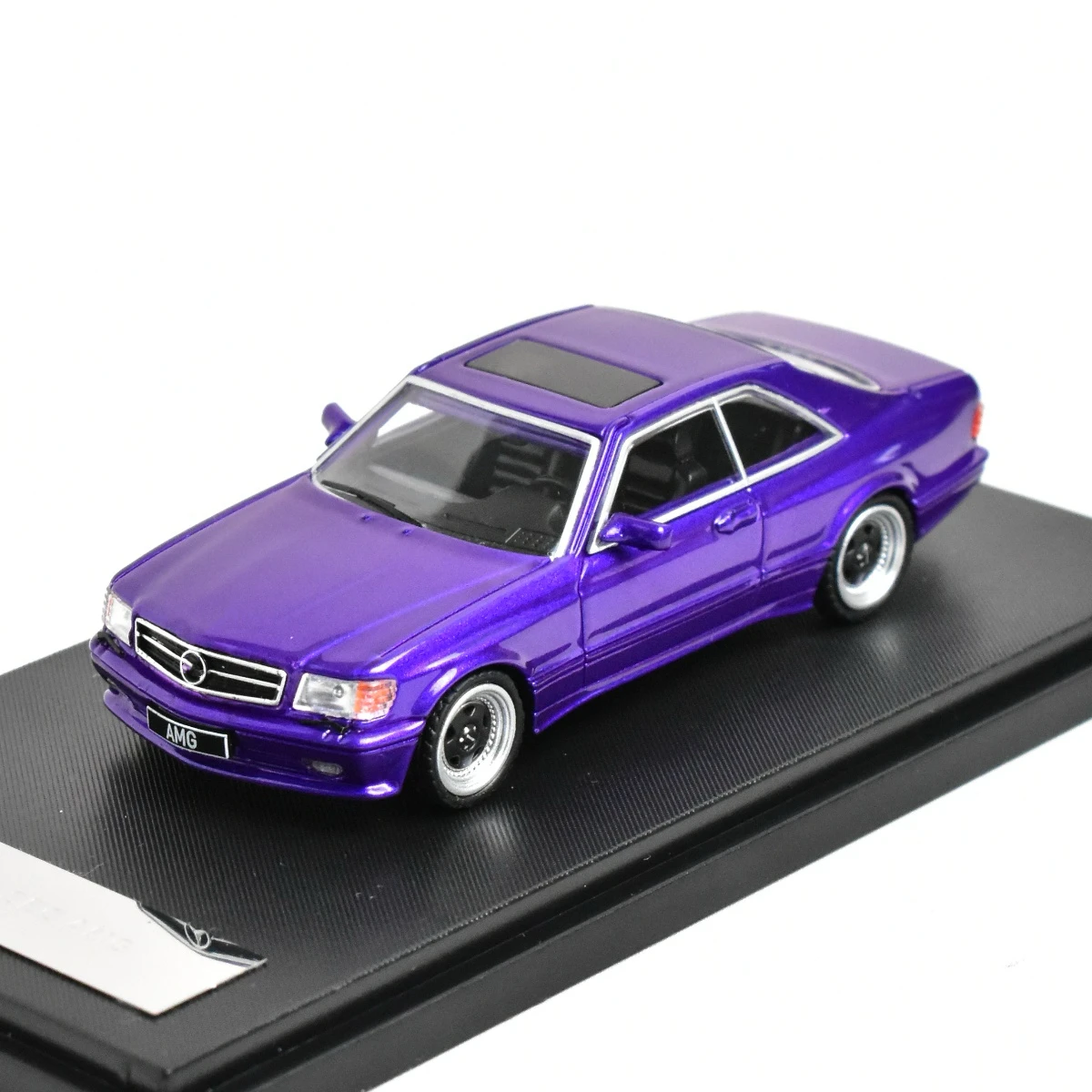 Mercedes-Benz 560SEC W126 Diecast Model 1:64 Scale 3 Mercedes-Benz 560SEC W126 Diecast Model 1:64 Scale - Image 3