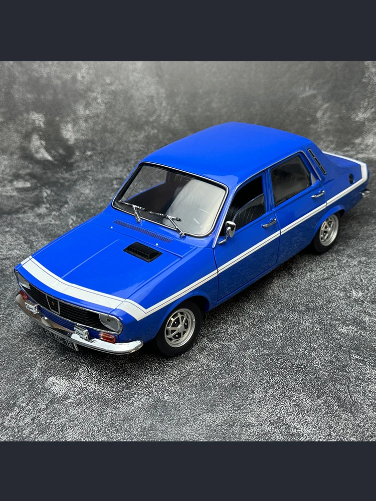 Renault 12 Gordini 1971-74 1:18 Diecast Model 6 Renault 12 Gordini 1971-74 1:18 Diecast Model - Image 6