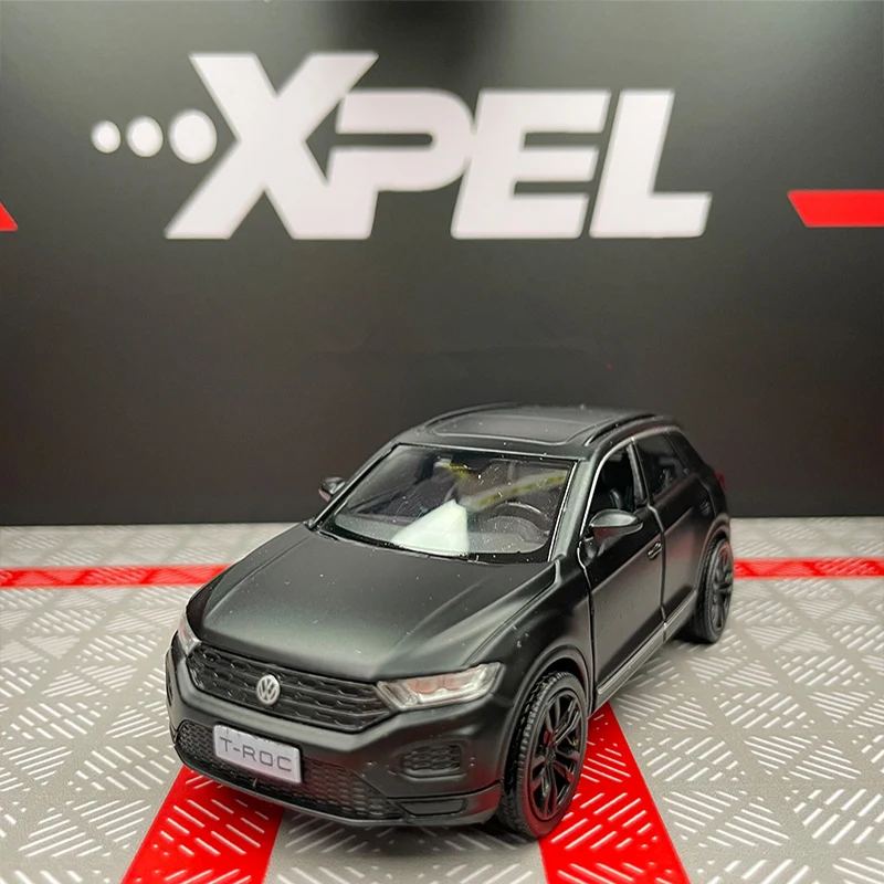 Blue Volkswagen T-Roc 1:36 Diecast Model 3 Blue Volkswagen T-Roc 1:36 Diecast Model - Image 3