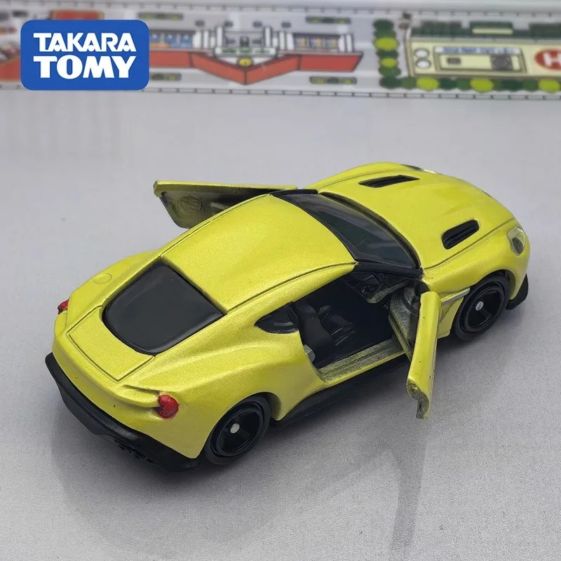 Takara Tomy Aston Martin Vanquish Zagato 1:43 Diecast 4 Takara Tomy Aston Martin Vanquish Zagato 1:43 Diecast - Image 4