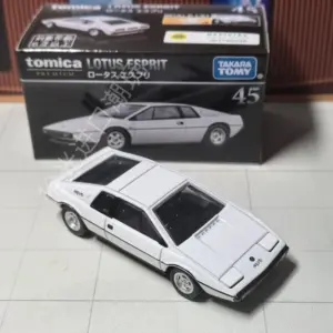 Takara Tomy 1:64 Lotus Esprit Diecast Model 8 S9c89a4396c1e4226a7e59cd49dc16990i