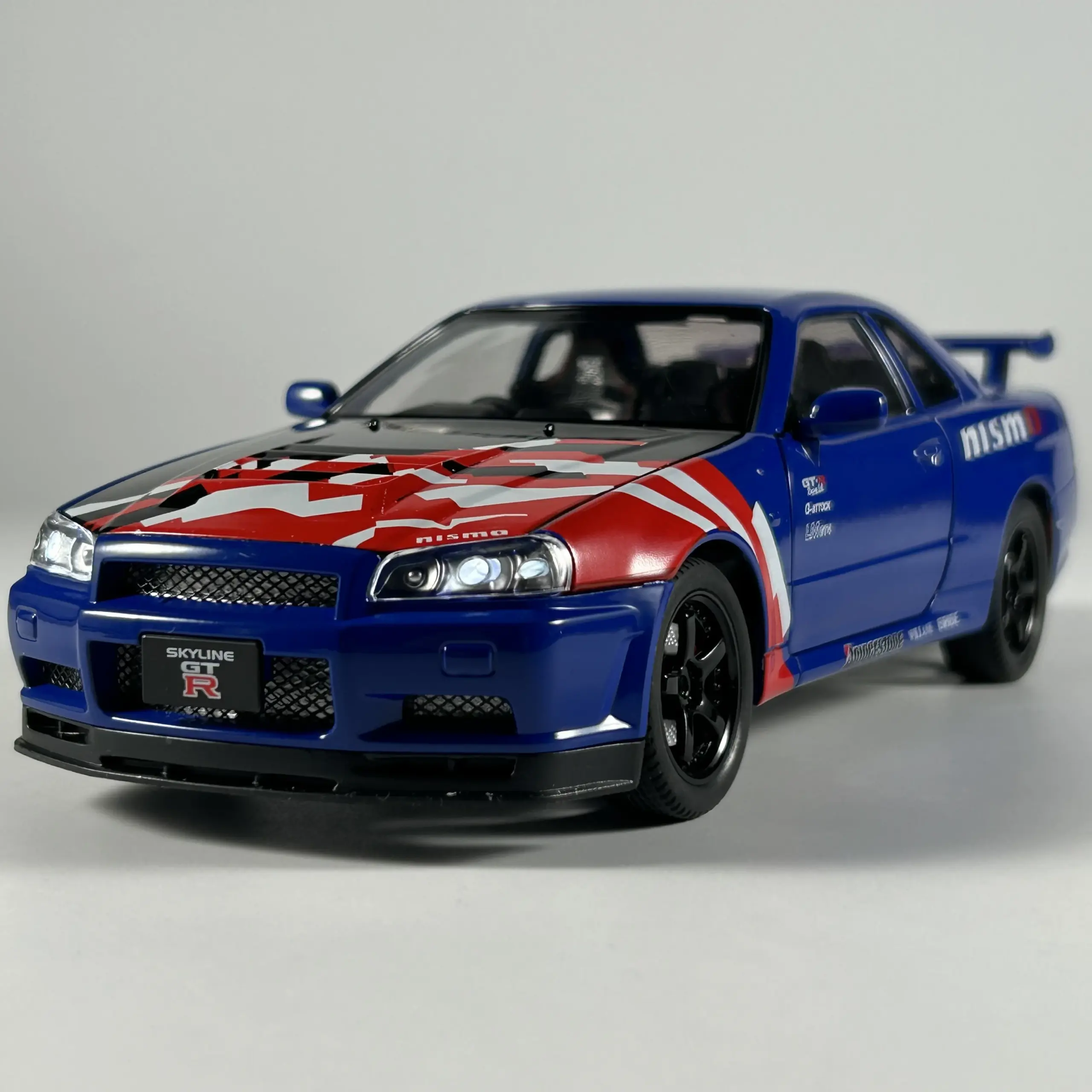 1:24 Scale Nissan GTR R34 Diecast Model Car 3 1:24 Scale Nissan GTR R34 Diecast Model Car - Image 3